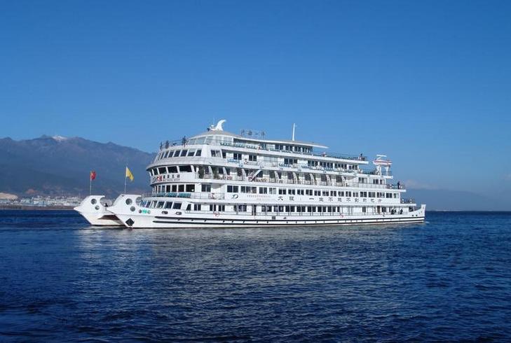 游船洱海.jpg