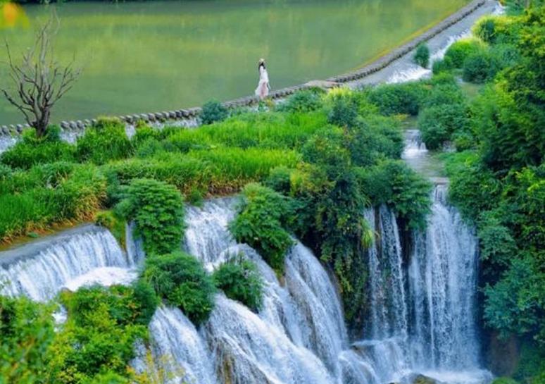 天河潭景区1.jpg